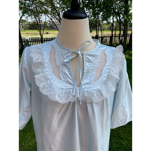 Vintage Stardust Light Blue Nightgown With Lace Collar & Tie Neck Detail Womens - Picture 2 of 7